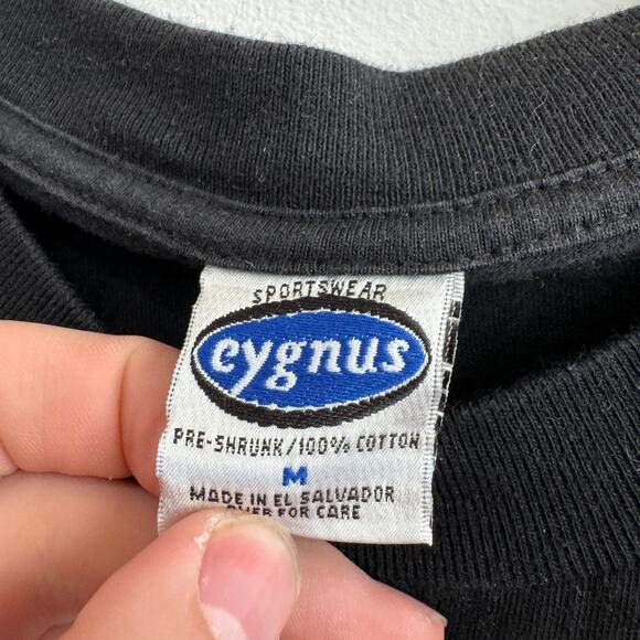 Vintage Y2K NSync Celebrity 2002 Tour T-shirt Graphic Tee Cygnus Tag Size M - Picture 3 of 4